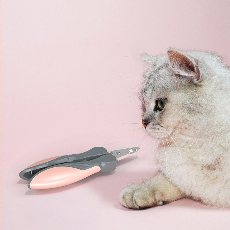 Dog nail clippers